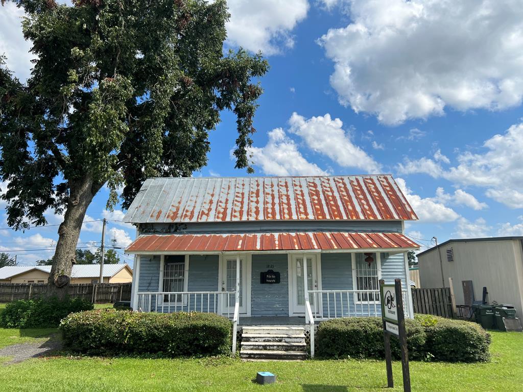 1821 N Plum<br>Remerton, GA