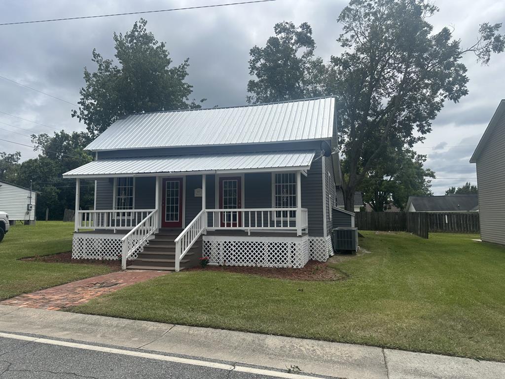 1813 Plum Street<br>Valdosta, GA