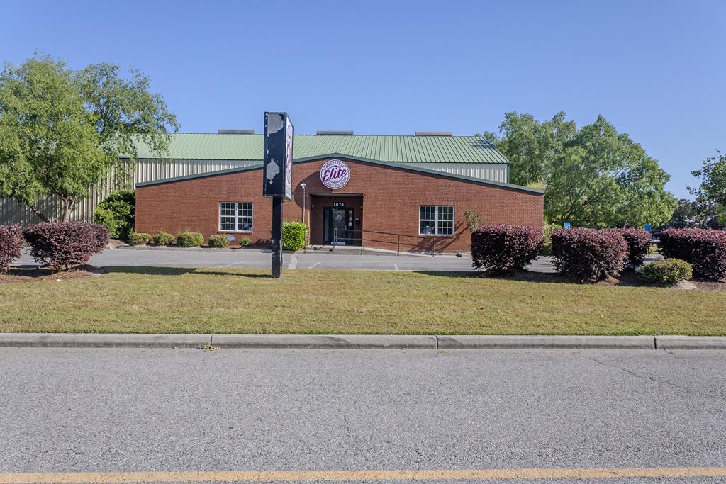 1874 Business Parkway<br>Valdosta, GA