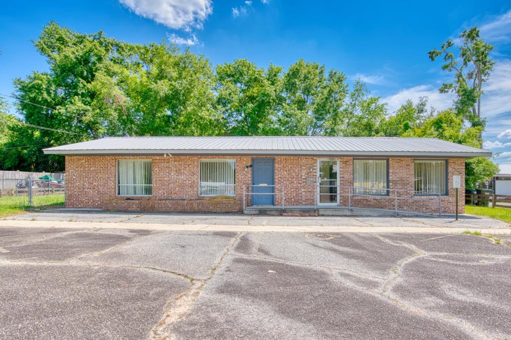 103 E Hall Ave<br>Nashville, GA