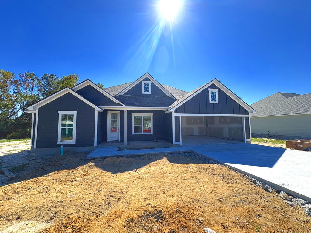 232  Barry Field Circle<br>Hahira, GA