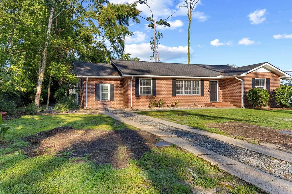2206 White Oak Dr<br>Valdosta, GA