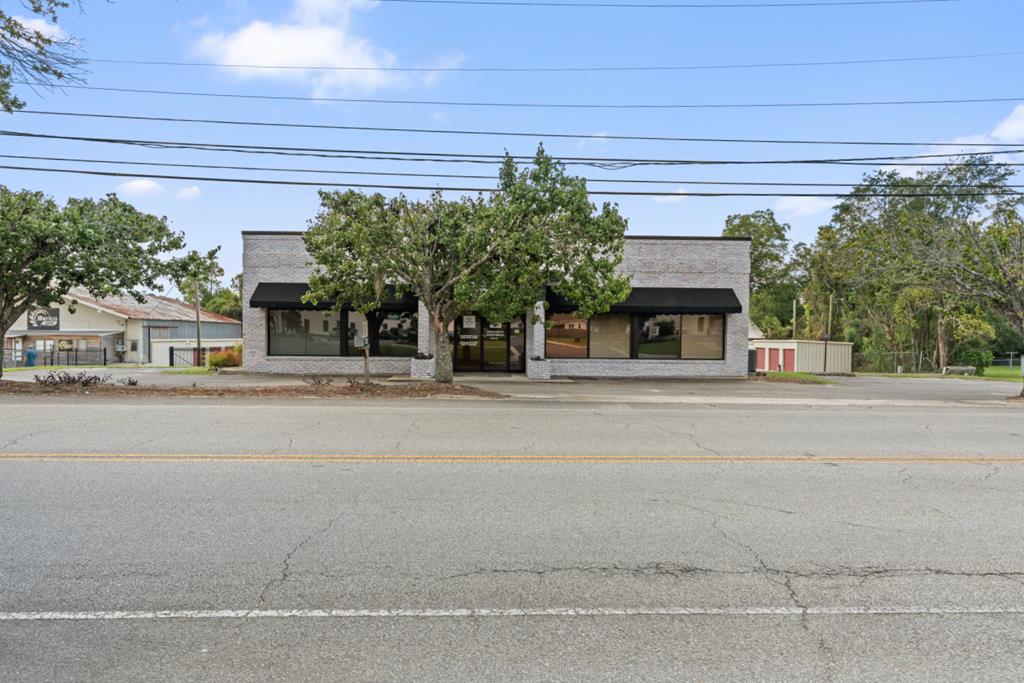 514 S Church St<br>Hahira, GA