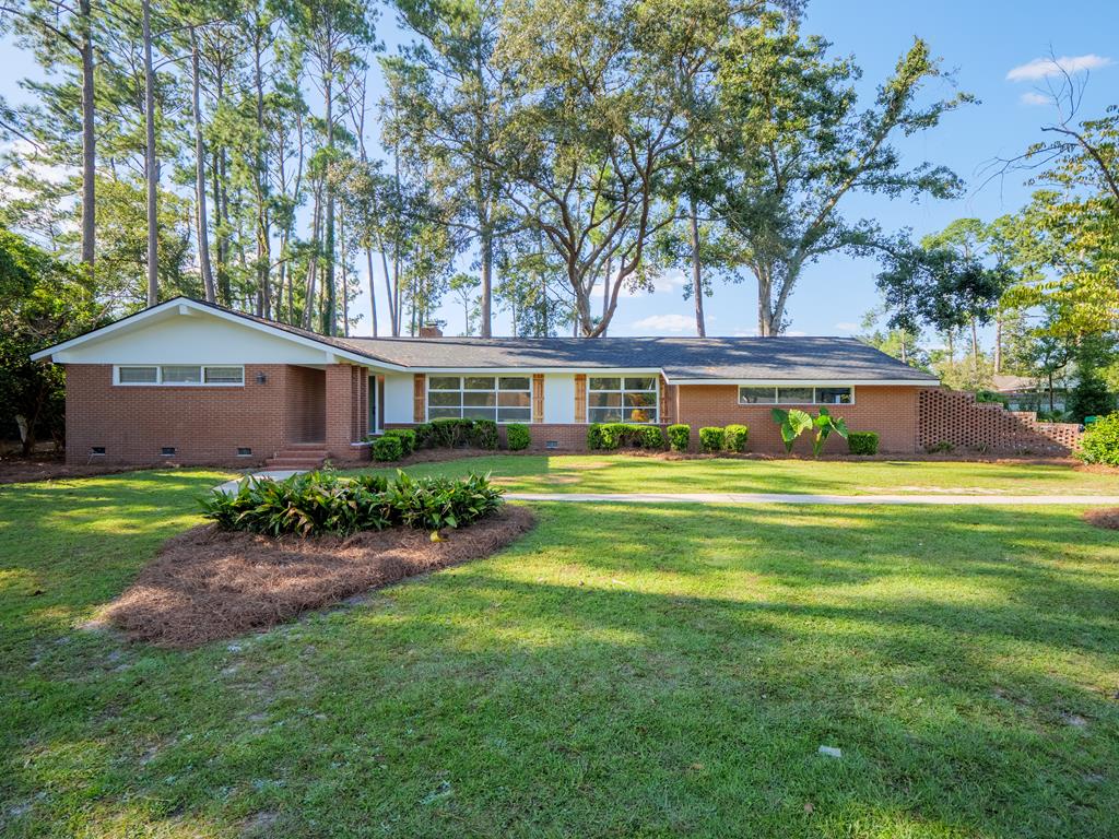 2608 Jerry Jones<br>Valdosta, GA