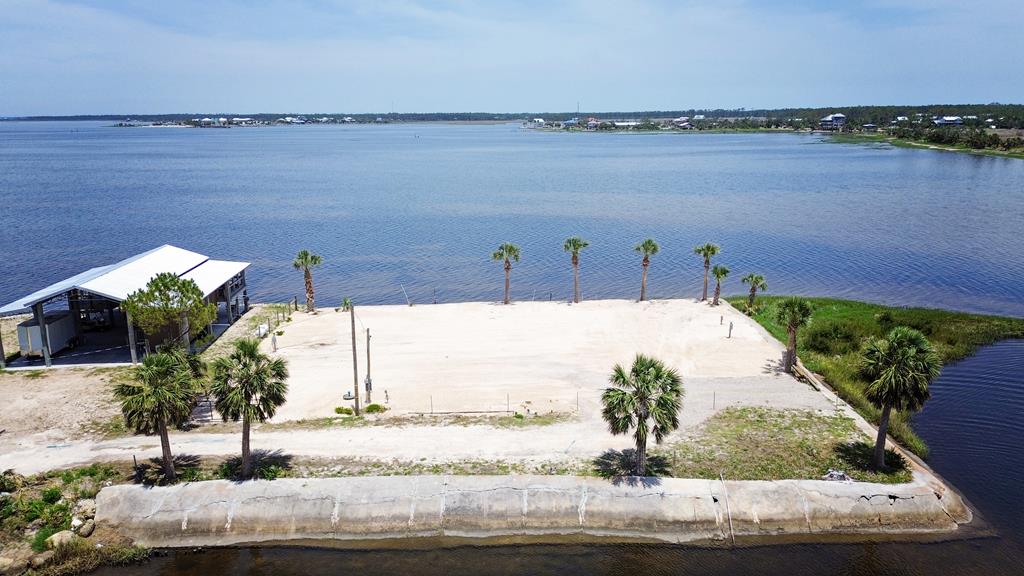 000 N Gulfview Drive<br>Perry, FL