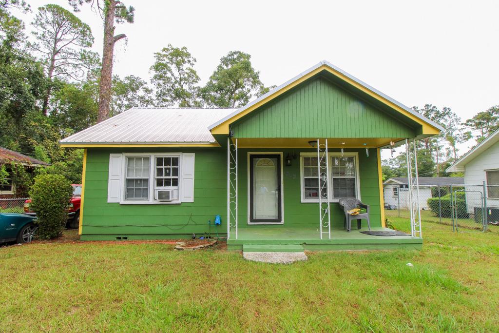 1803  Charlton St<br>Valdosta, GA