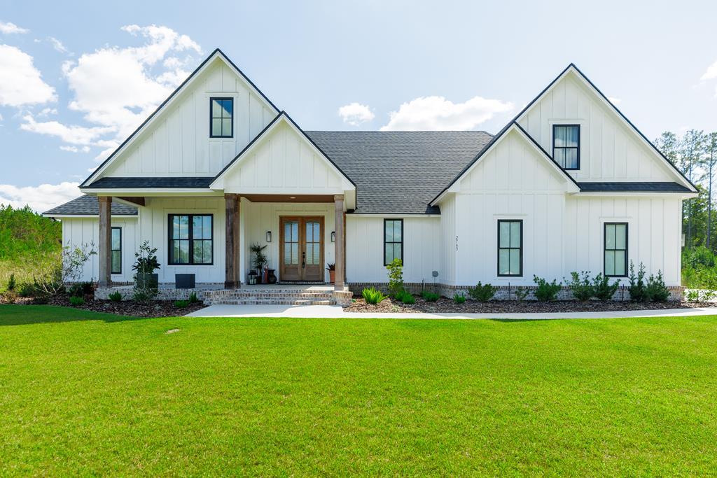 2763  Sawmill Lane<br>Valdosta, GA