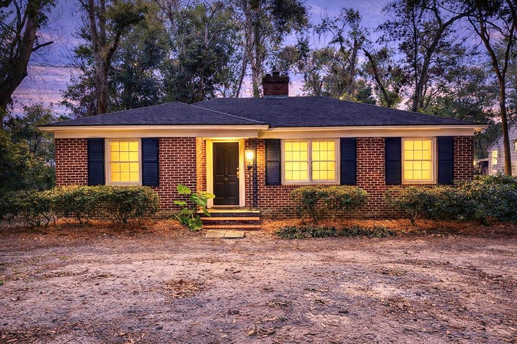 1811  Slater Street<br>Valdosta, GA