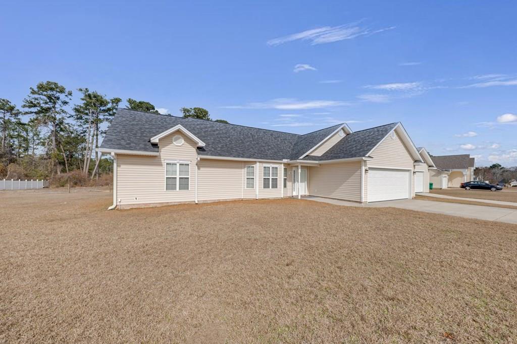161  HARLEE LN<br>Ray City, GA