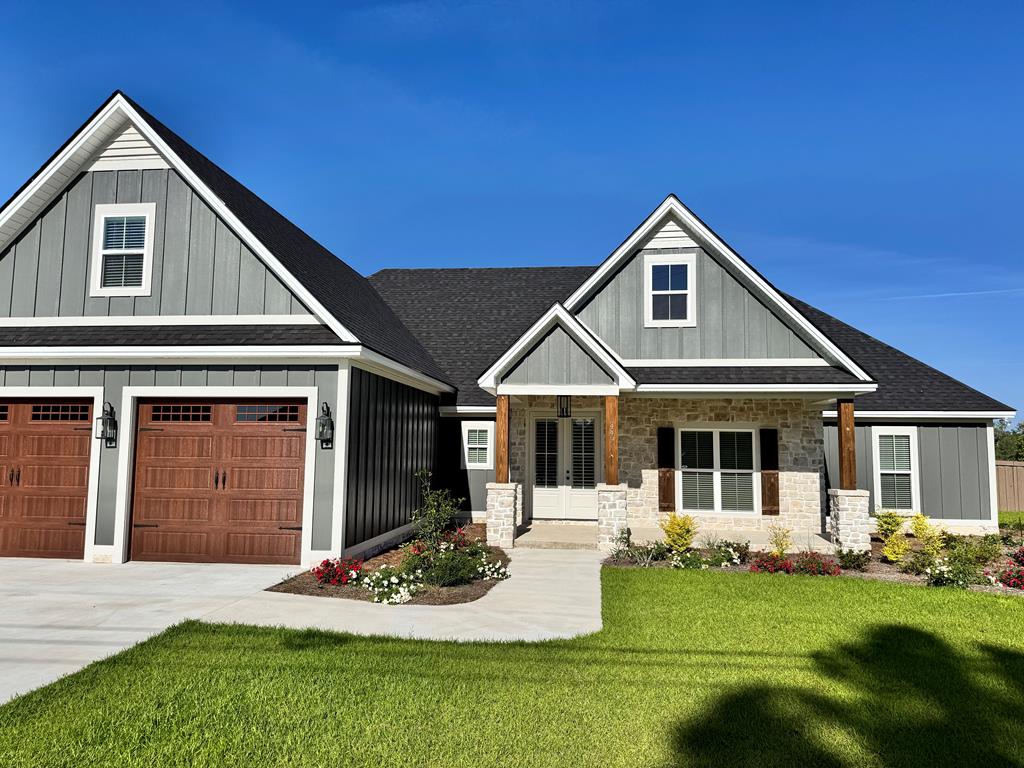 449  Long Pond Road<br>Lake Park, GA