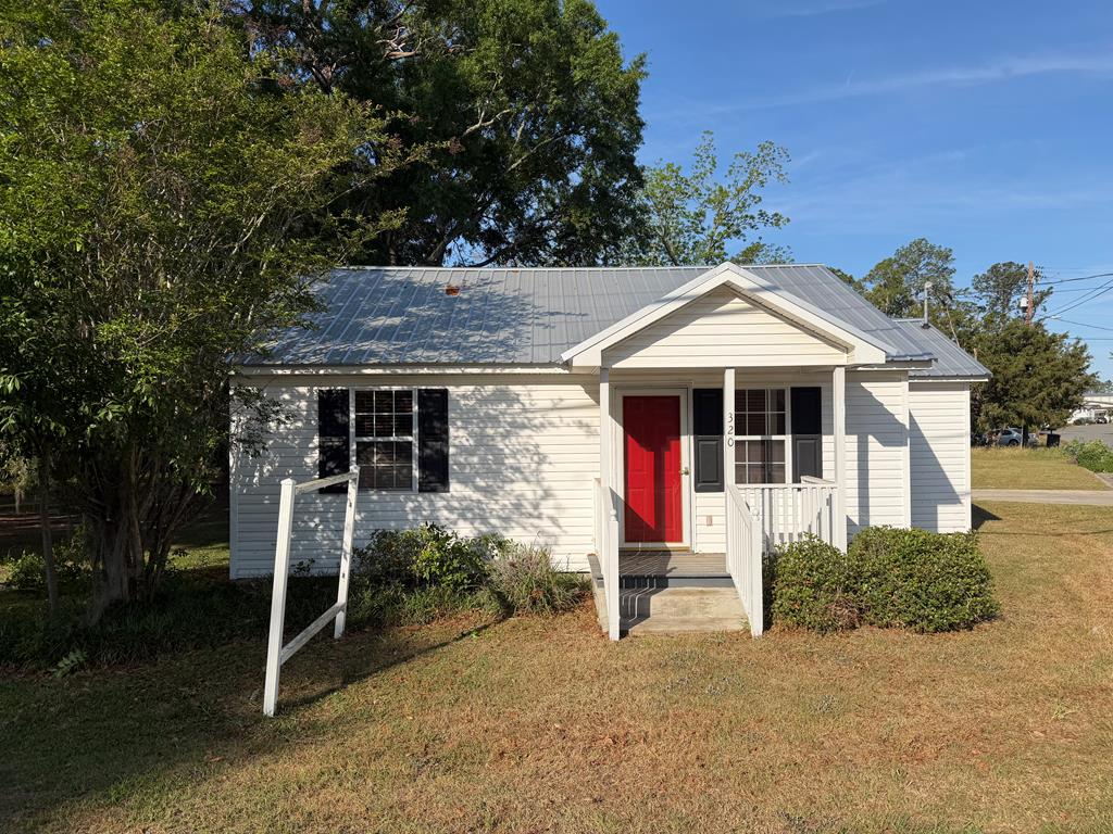 320  Tifton Rd<br>Nashville, GA