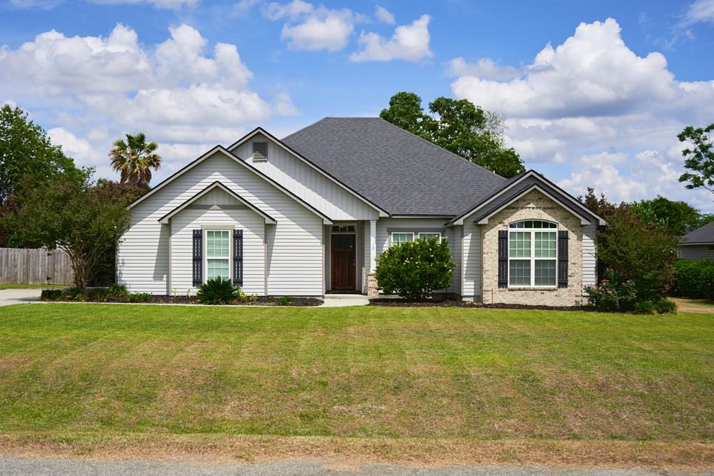 17  Barrett Lane<br>Lakeland, GA