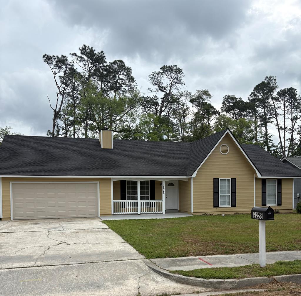 2228  PIN OAK CIR<br>Valdosta, GA