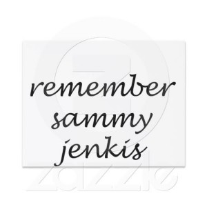 Remember Sammy Jenkis er eina tattóið sem Leonard sér alltaf.