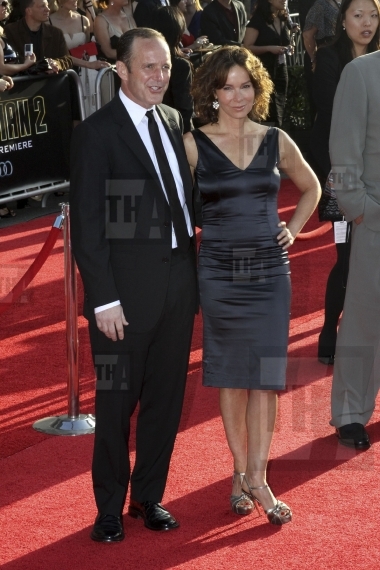 Clark Gregg and wife Jennifer Grey