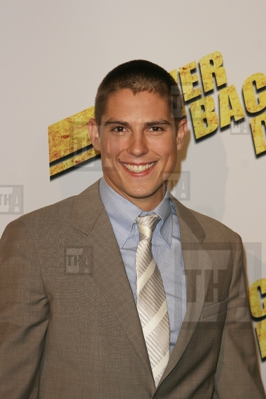 "Never Back Down" Premiere