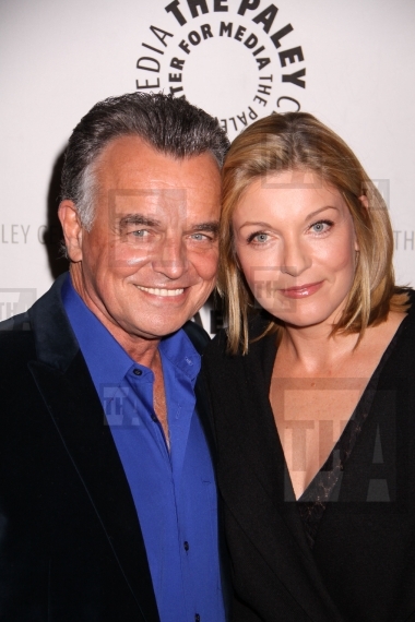 Sheryl Lee, Ray Wise
11/29/10...