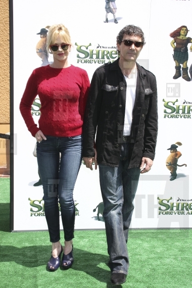 Melanie Griffin and Antonio Banderas