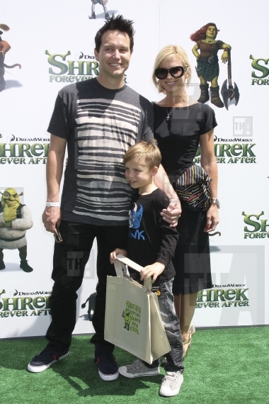 Mark Hoppus and family