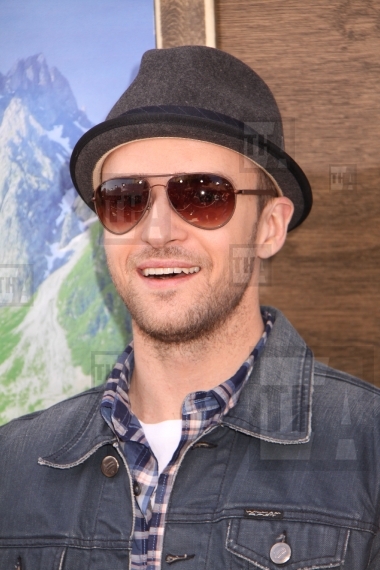 Justin Timberlake,
12/11/2010...