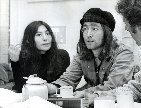 Beatle John Lennon and Yoko Ono