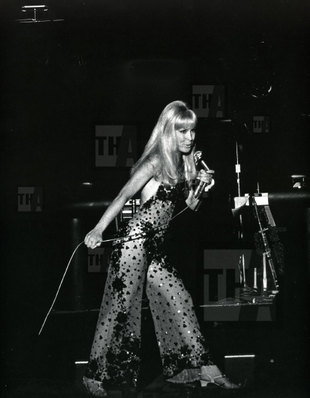 Barbara Eden - The Hollywood Archive