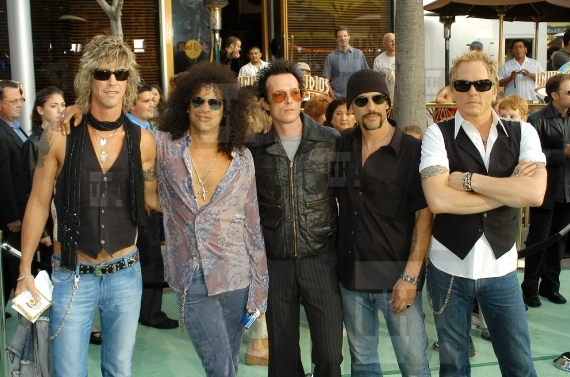 Duff McKagan, Slash, Scott Weiland, Dave Kushner & Matt Sorum