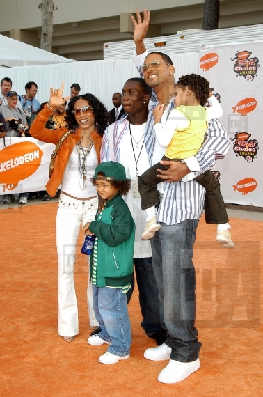 Red Carpet Retro - Will Smith, wife Jada Pinkett Smith, and daughter Willow and Son