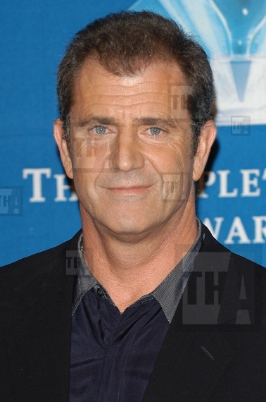 Red Carpet Retro - Mel Gibson