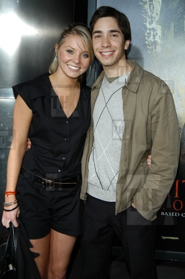 Red Carpet Retro - Justin Long and Katelin Doubleday