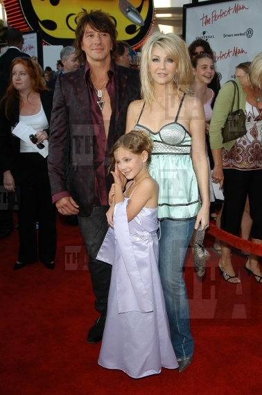 Red Carpet Retro - Heather Locklear, Richie Sambora and daughter Ava Elizabeth