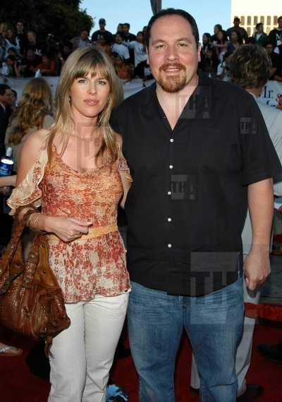 Red Carpet Retro - Jon Favreau and wife Joya