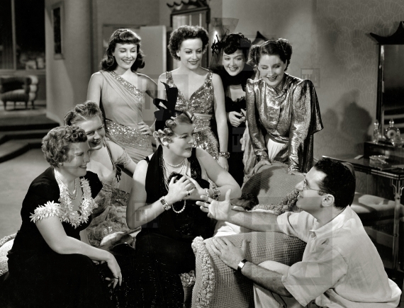Norma Shearer, Joan Fontaine, Rosalind Russell, Paulette Goddard