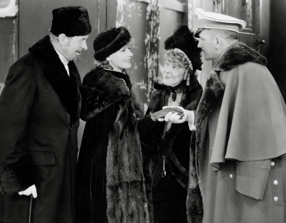 Greta Garbo, Reginald Owen, May Robson, Fredric March.