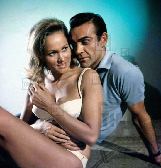Sean Connery, Ursula Andress