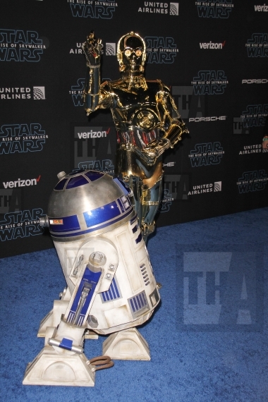 C-3PO, R2-D2