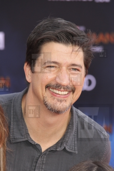 Ken Marino