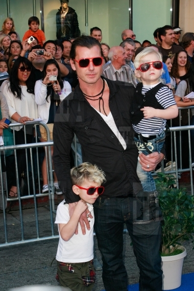 Gavin Rossdale with sons Kingston and Zuma 