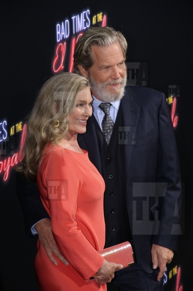 Jeff Bridges (r) and Susan Geston