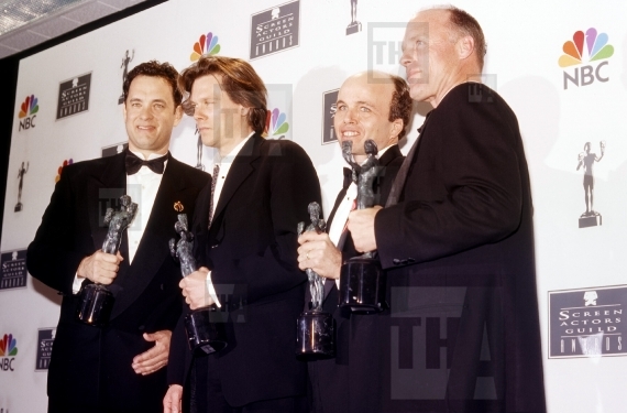 Tom Hanks, Kevin Bacon, Clint Howard, Ed Harris