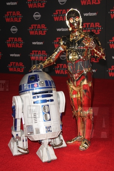 R2 D2, C3PO
