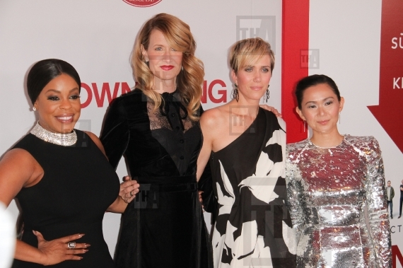 Niecy Nash, Laura Dern, Kristen Wiig, Hong Chau