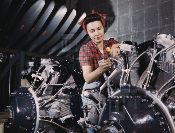 Woman working during World War 2