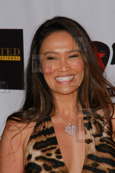 Tia Carrere