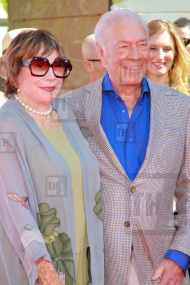 Christopher Plummer and Shirley MacLaine