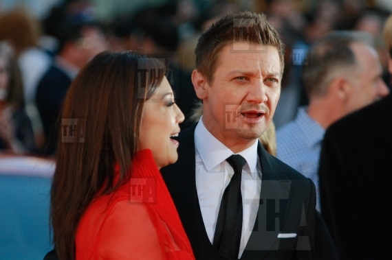 Ming Na and Jeremy Renner