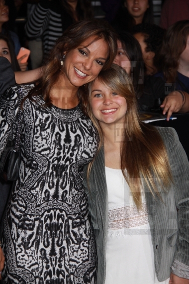 Eva LaRue, Kaya McKenna Callahan 