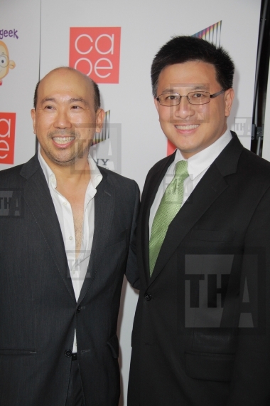 Steve Tao, John Chiang
11/18/2012 "2012