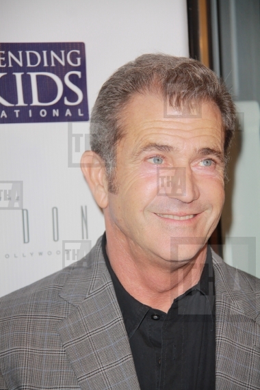 Mel Gibson
12/01/2012 The Mending Kids 
