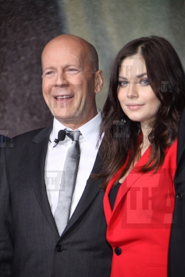 Bruce Willis, Yuliya Snigir
01/31/2013 